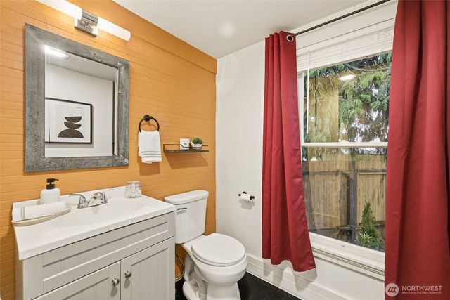 1109 S 14th Street, Tacoma, WA 98405