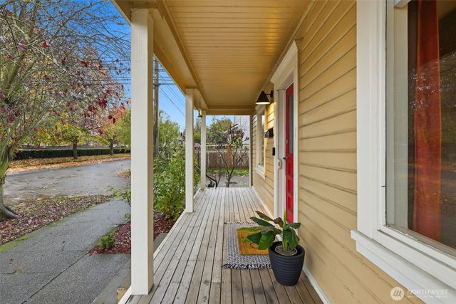 1109 S 14th Street, Tacoma, WA 98405