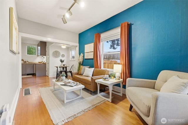 1109 S 14th Street, Tacoma, WA 98405