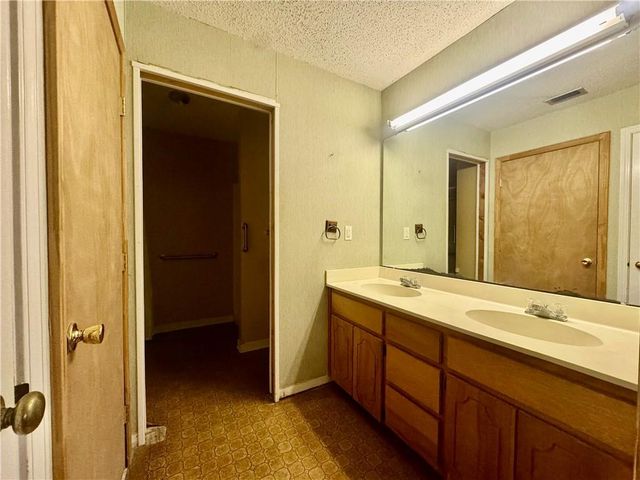 8630 Lott Road, Wilmer, AL 36587