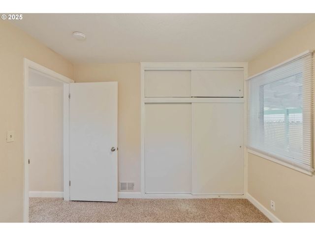 2630 MOUNTAIN VIEW Dr S, Salem, OR 97302