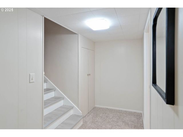 2630 MOUNTAIN VIEW Dr S, Salem, OR 97302