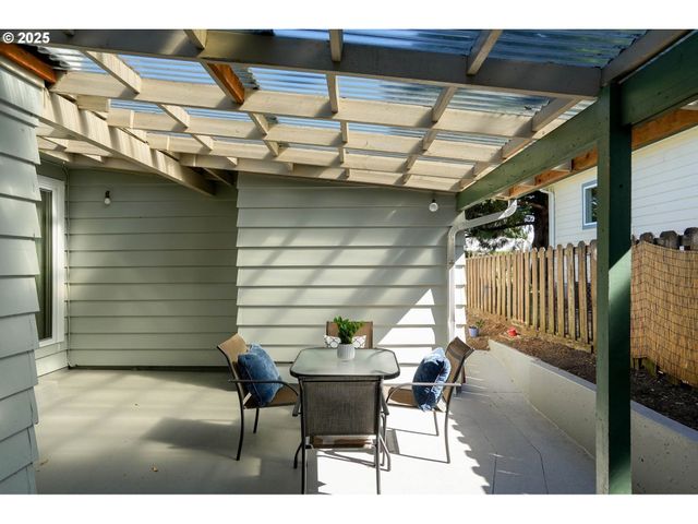 2630 MOUNTAIN VIEW Dr S, Salem, OR 97302