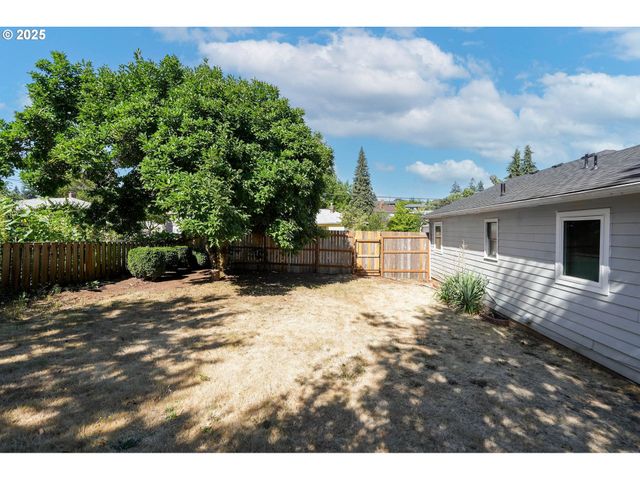 2630 MOUNTAIN VIEW Dr S, Salem, OR 97302