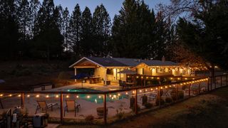 10376 Tabeaud Rd, Pine Grove, CA 95665