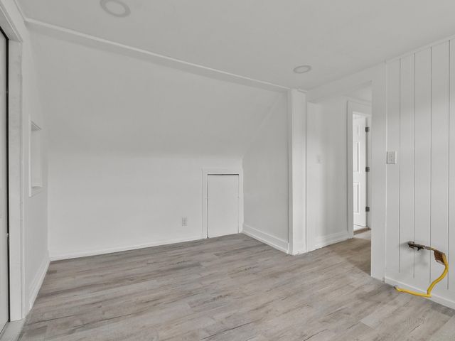 13346 S Carondolet Avenue, Chicago, IL 60633