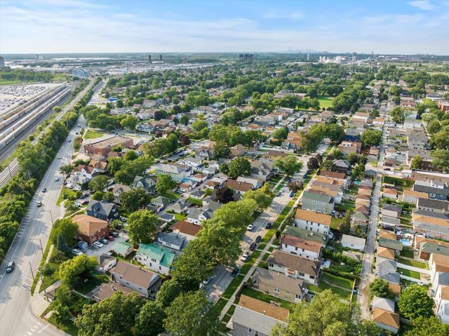 13346 S Carondolet Avenue, Chicago, IL 60633