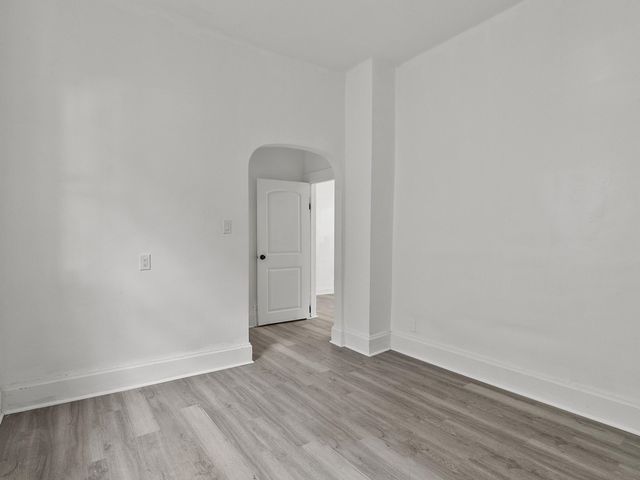 13346 S Carondolet Avenue, Chicago, IL 60633