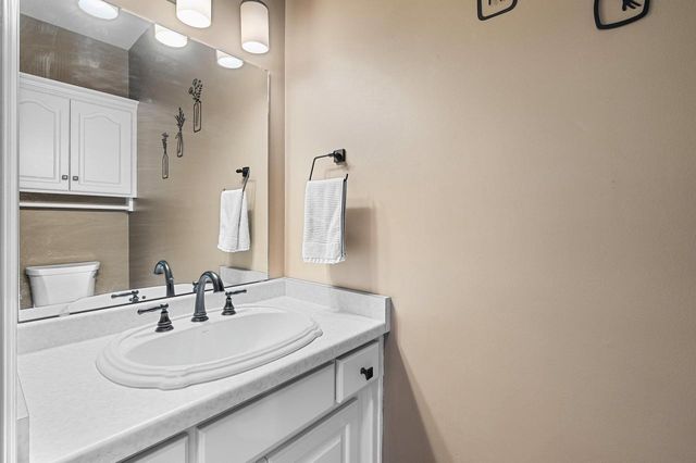821 MCCASTLEN STREET, Green Bay, WI 54301