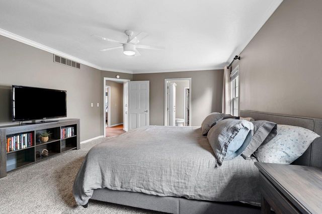 821 MCCASTLEN STREET, Green Bay, WI 54301