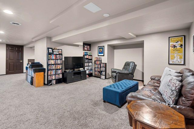 821 MCCASTLEN STREET, Green Bay, WI 54301