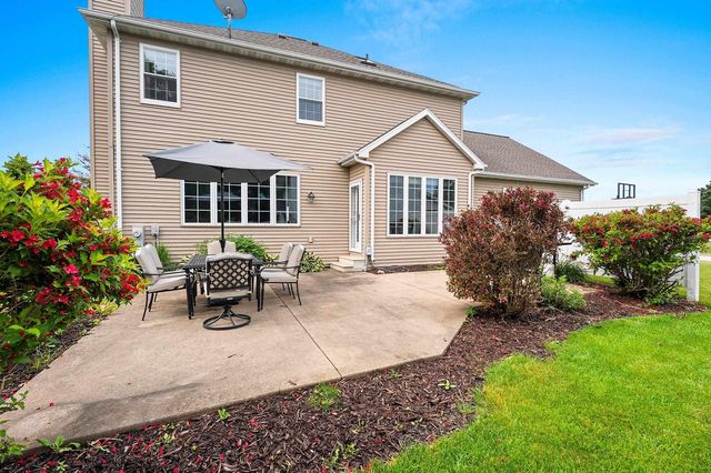 821 MCCASTLEN STREET, Green Bay, WI 54301