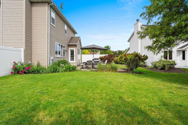821 MCCASTLEN STREET, Green Bay, WI 54301