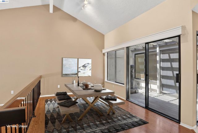 2266 Shoshone Cir, Danville, CA 94526