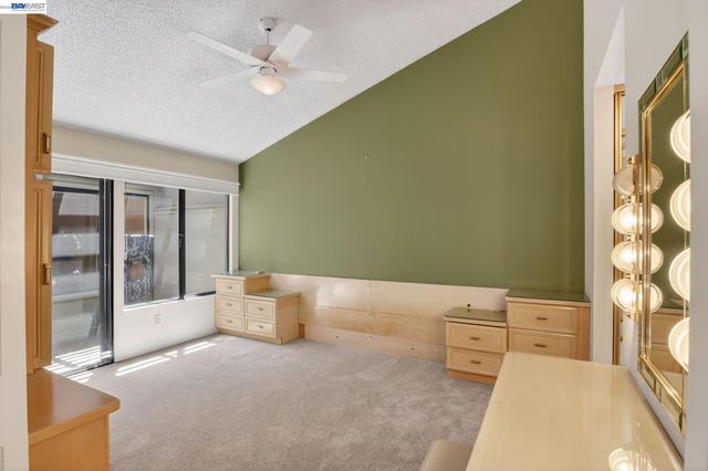 2266 Shoshone Cir, Danville, CA 94526
