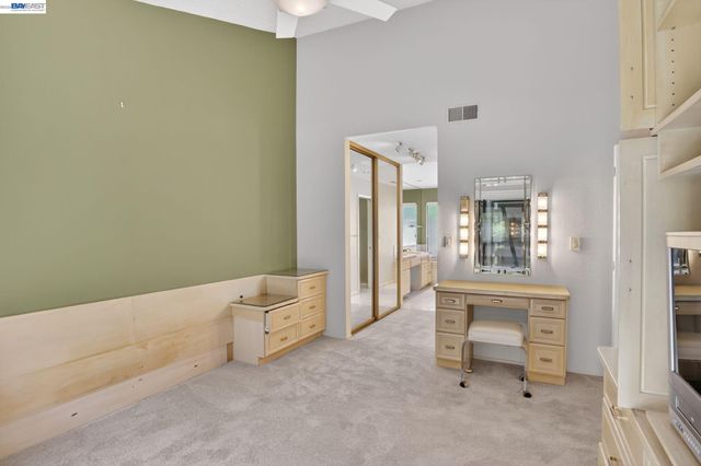 2266 Shoshone Cir, Danville, CA 94526