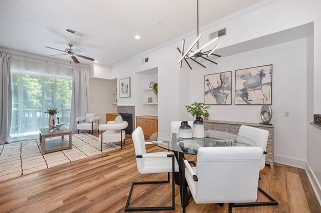 283 Mcdowell Ln, West Sacramento, CA 95605