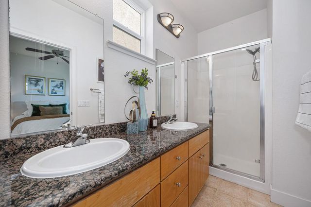 283 Mcdowell Ln, West Sacramento, CA 95605