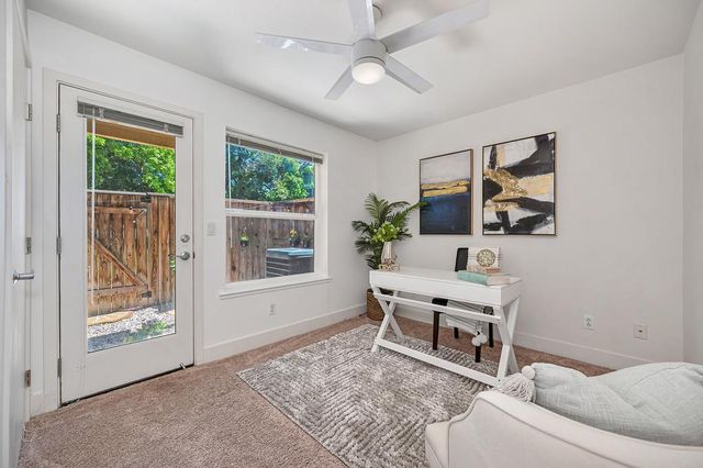 283 Mcdowell Ln, West Sacramento, CA 95605