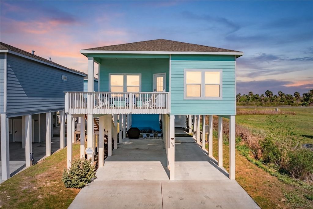 112 Maldives, Rockport, TX 78382 — exterior