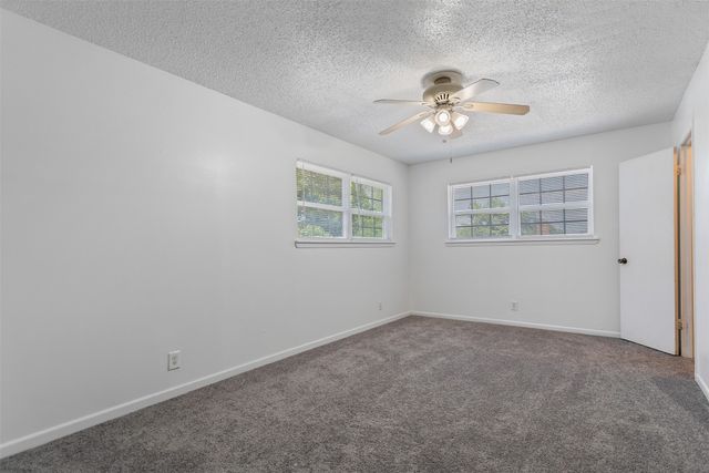 2228 Aberdeen Drive 2226, Tyler, TX 75703