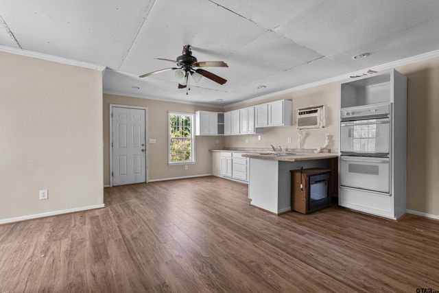 1159 County Road 479D 2, Mt Enterprise, TX 75681