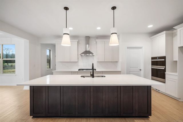 55735 Bay Oaks Court, Shelby Twp, MI 48315