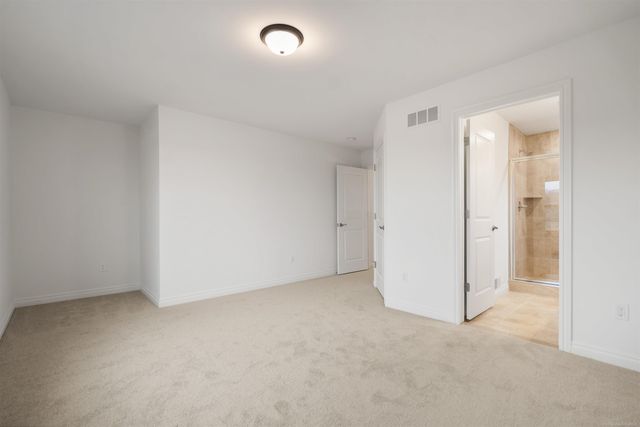 55735 Bay Oaks Court, Shelby Twp, MI 48315