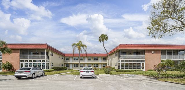 12 Vista Palm Lane 103, Vero Beach, FL 32962