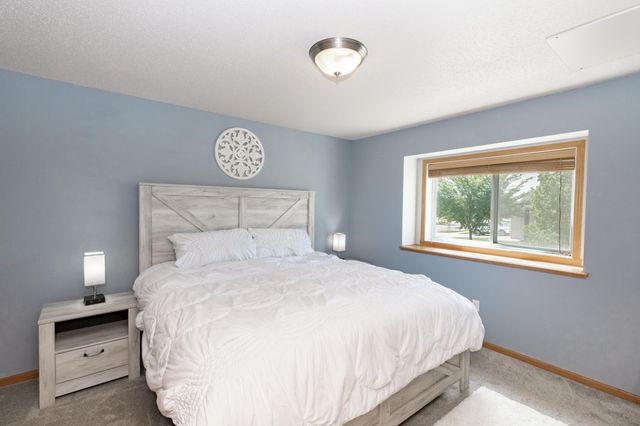 4459 15th Street S, Moorhead, MN 56560