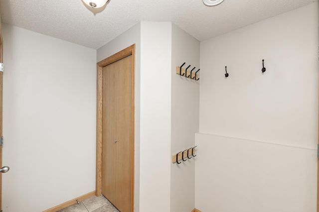 4459 15th Street S, Moorhead, MN 56560