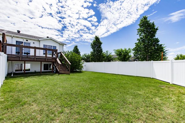 4459 15th Street S, Moorhead, MN 56560