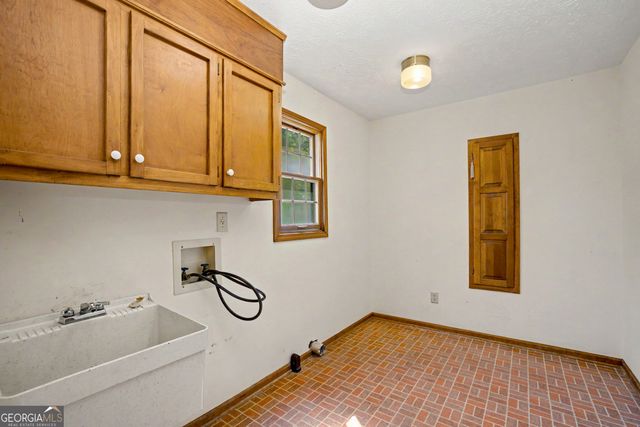 430 Antioch Road, Fayetteville, GA 30215