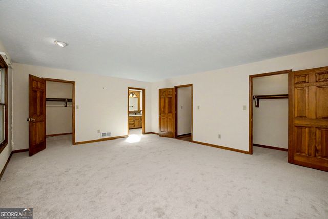 430 Antioch Road, Fayetteville, GA 30215