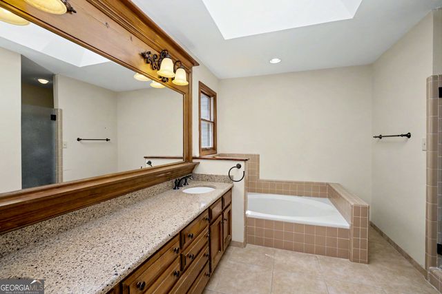430 Antioch Road, Fayetteville, GA 30215