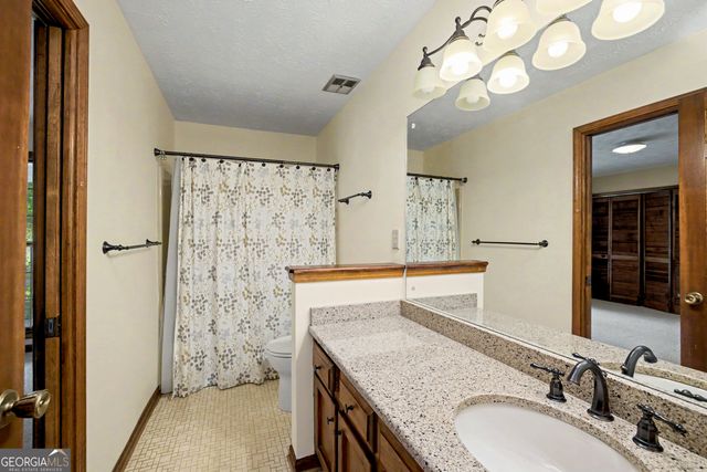 430 Antioch Road, Fayetteville, GA 30215