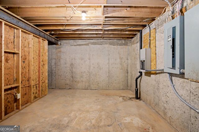 430 Antioch Road, Fayetteville, GA 30215