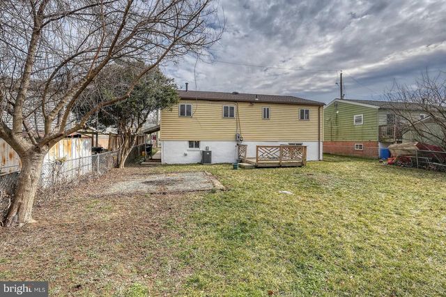 7104 24TH PL, Hyattsville, MD 20783