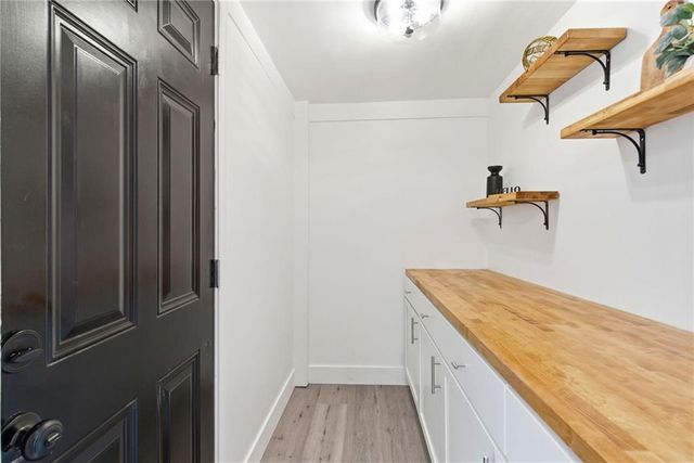 5718 Harrison Street, Kansas City, MO 64110