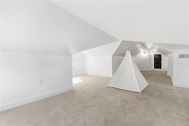 5718 Harrison Street, Kansas City, MO 64110