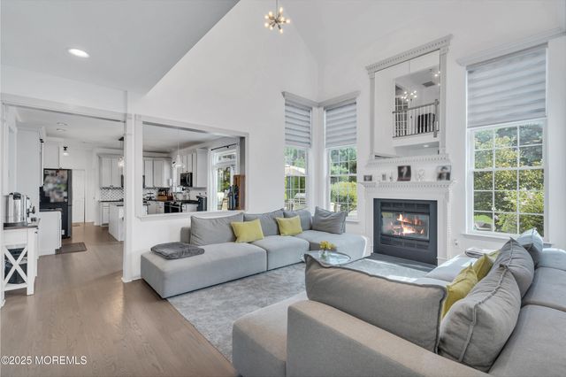 149 Newington Lane, Toms River, NJ 08755