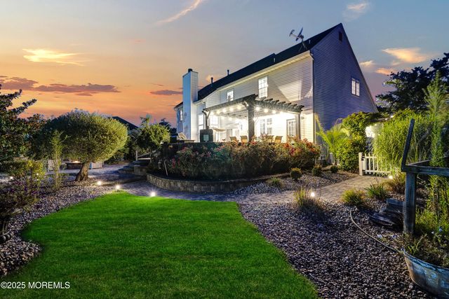 149 Newington Lane, Toms River, NJ 08755