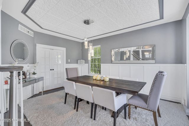 149 Newington Lane, Toms River, NJ 08755