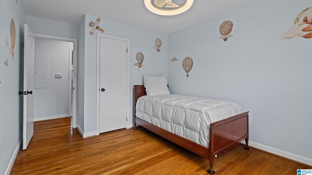 417 PARAMOUNT LANE, Hoover, AL 35226