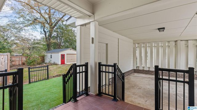 417 PARAMOUNT LANE, Hoover, AL 35226