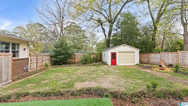 417 PARAMOUNT LANE, Hoover, AL 35226