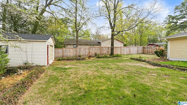 417 PARAMOUNT LANE, Hoover, AL 35226