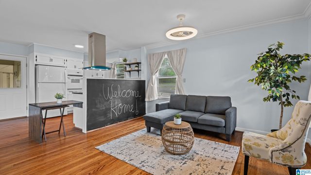 417 PARAMOUNT LANE, Hoover, AL 35226