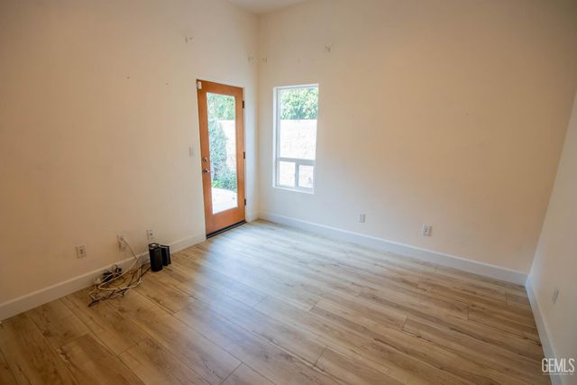6313 Bellorita Drive, Bakersfield, CA 93306