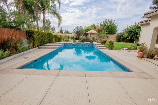 6313 Bellorita Drive, Bakersfield, CA 93306